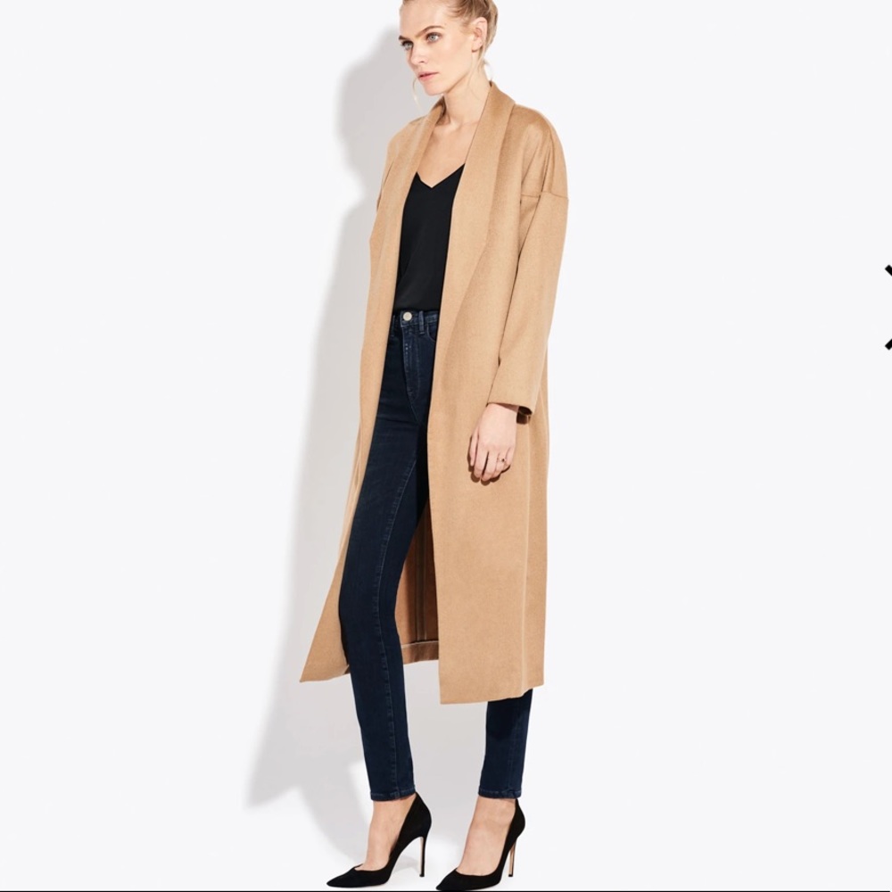 Ayr the robe coat